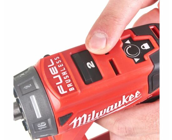 Дрель-шуруповерт Milwaukee M12 FDDX-0 Fuel (4933464978) без АКБ и ЗУ безуд 